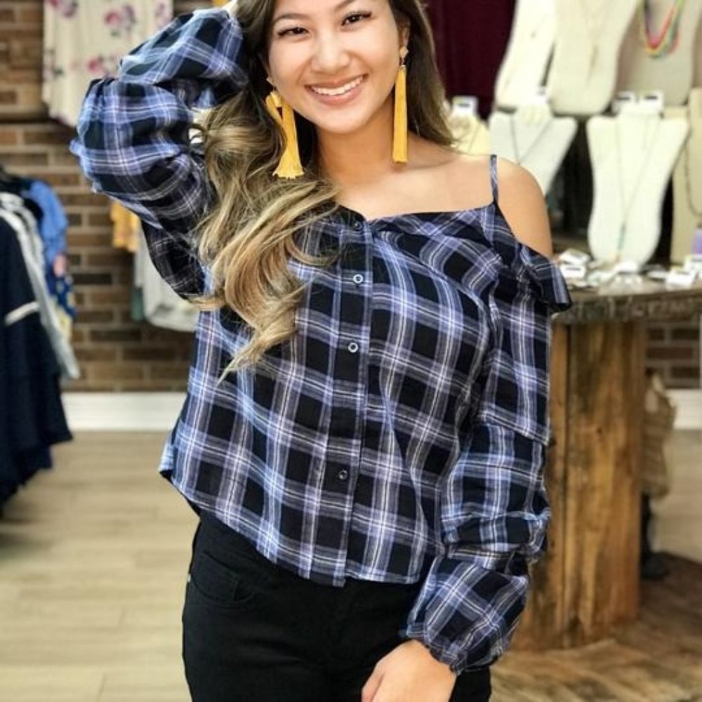 "Paris" Off the Shoulder Top